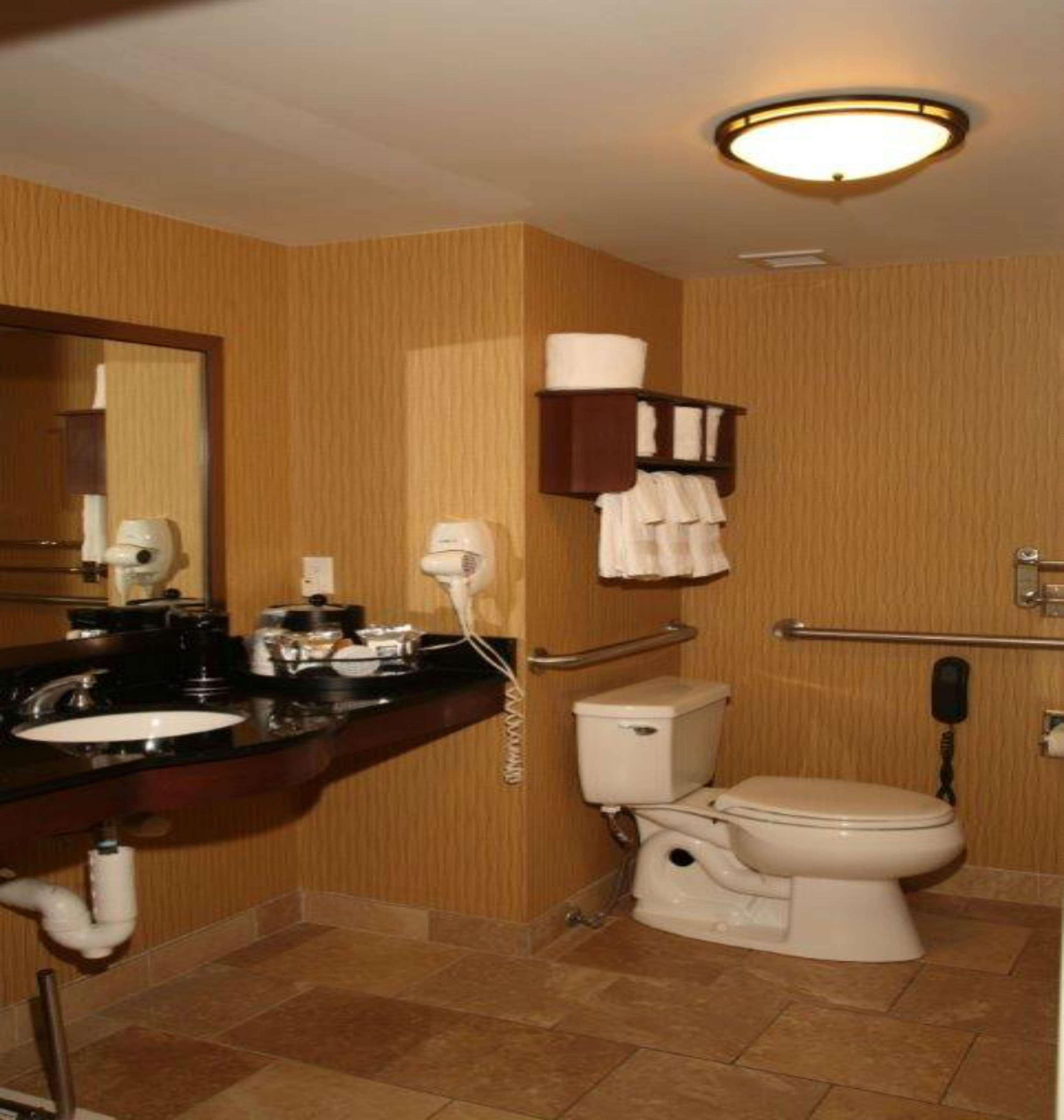 Hampton Inn & Suites אברדין מראה חיצוני תמונה