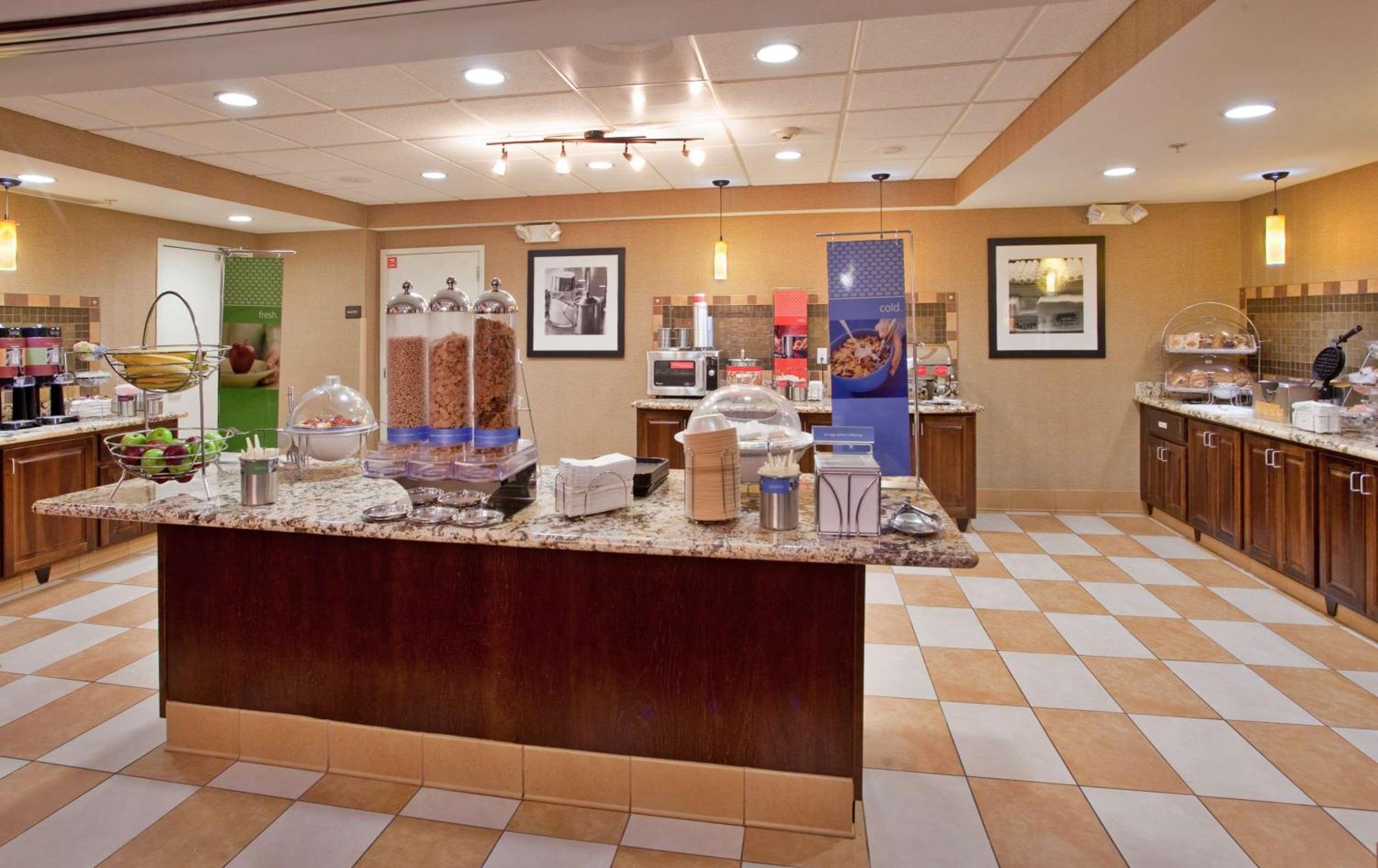 Hampton Inn & Suites אברדין מראה חיצוני תמונה