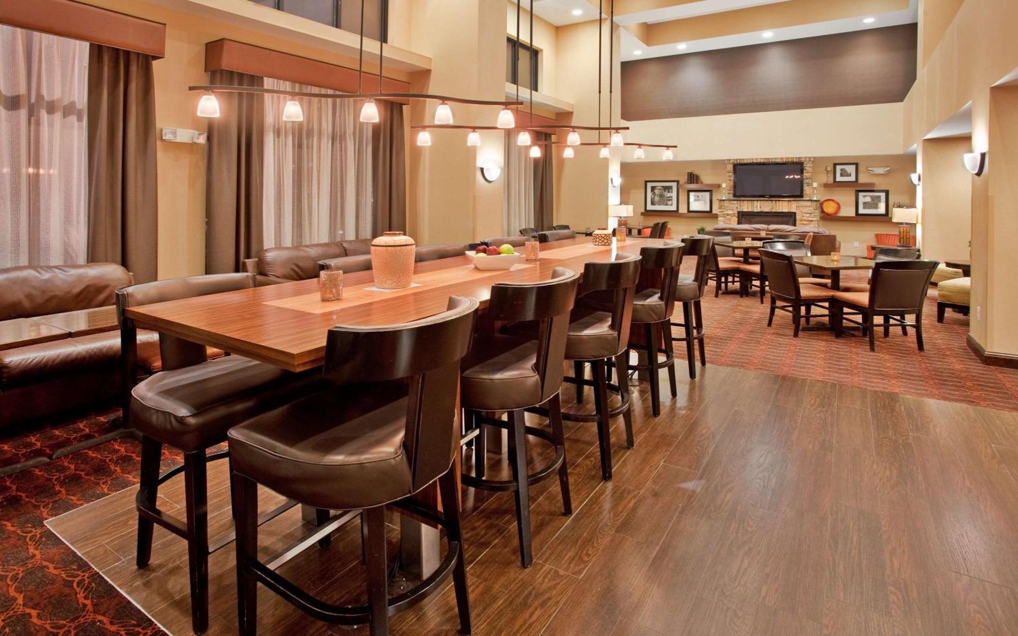 Hampton Inn & Suites אברדין מראה חיצוני תמונה